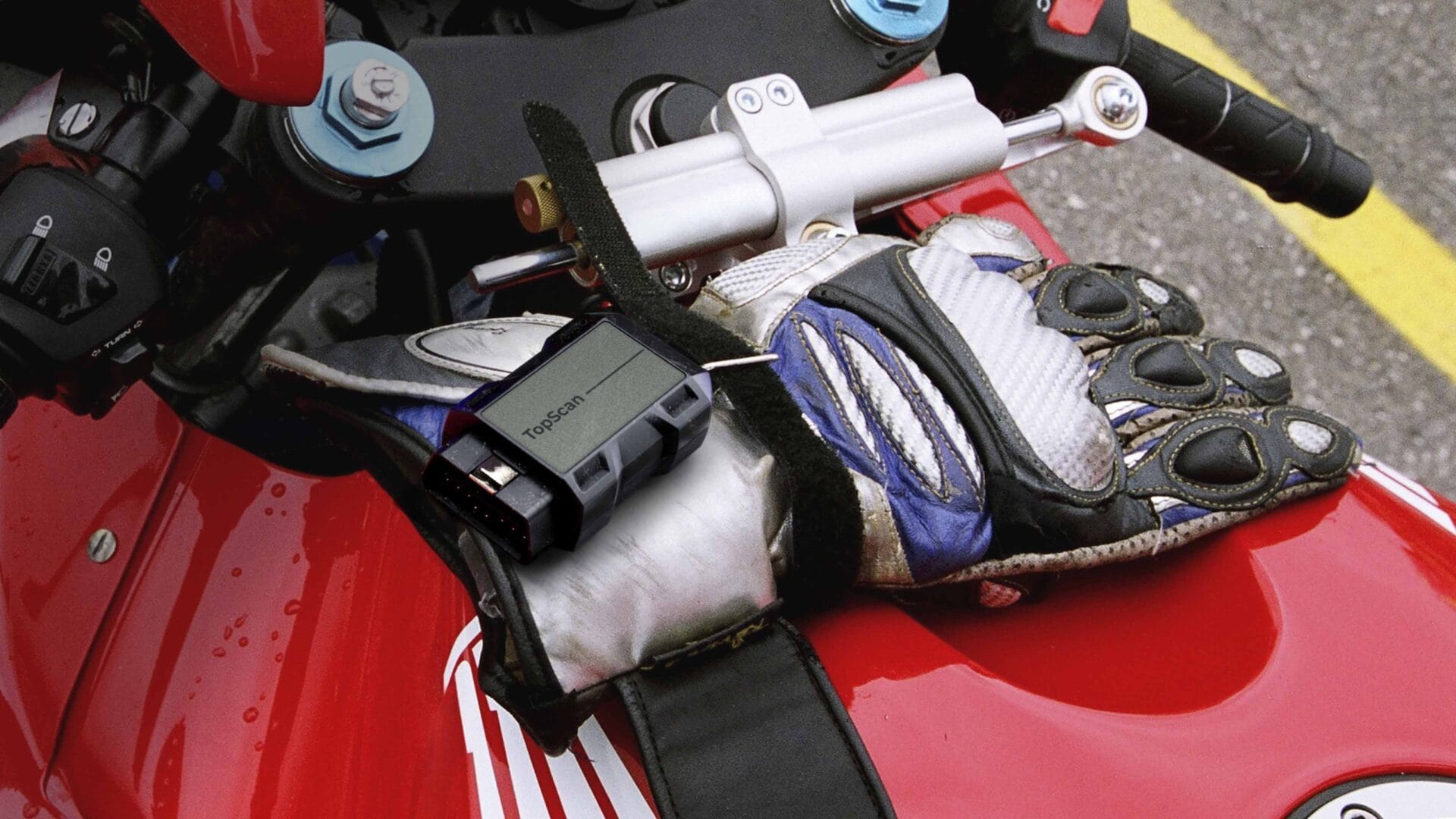 TopScan-Moto-6.Pack_Light_Anywhere_and_Anytime-scaled-1.jpg