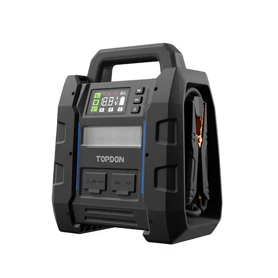 v4500plus-topdon-europe-chargeur-et-demarreur-gros-vehicule-vue-de-cote.webp